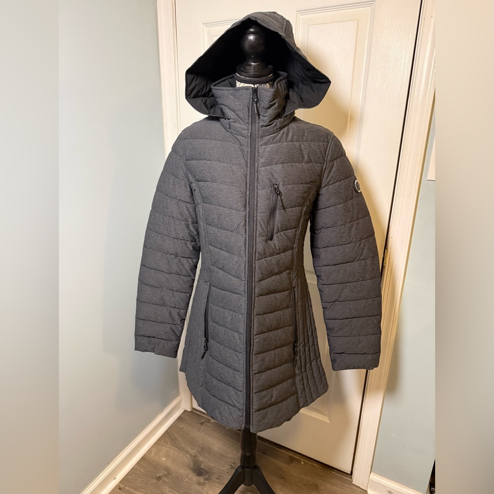 Nautica Women's Charcoal Puffer Jacket- medium